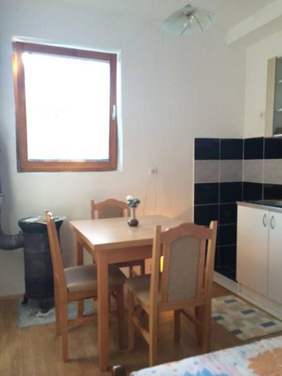 Apartments Avram 브르사츠 객실 사진